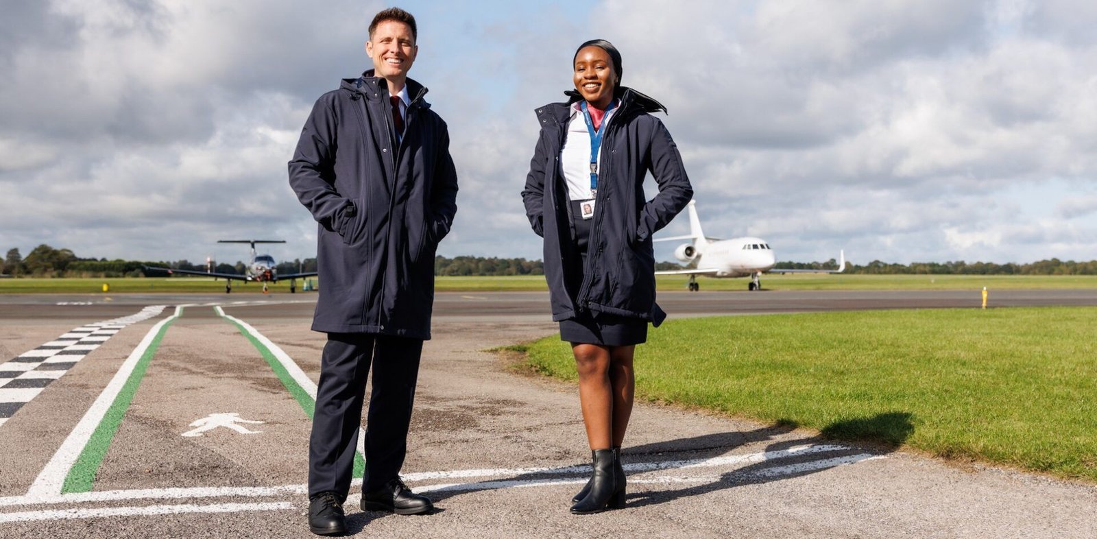 Stylish aviation workwear - ticket agents on ramp in Airlite Softsheel