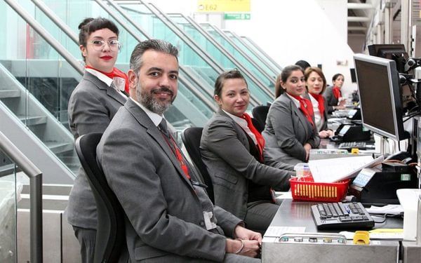 Improving employee engagement: the basics image